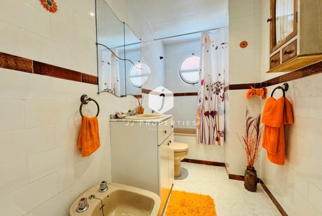 Segunda mano - Chalet -
La Mata - Costa Blanca