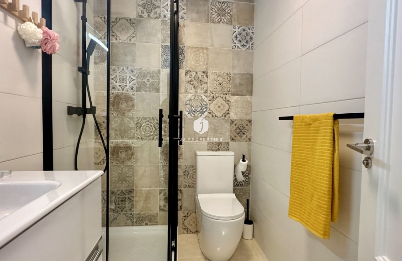 Segunda mano - Chalet -
San Miguel de Salinas - Inland