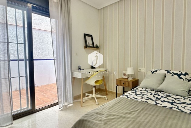 Segunda mano - Chalet -
San Miguel de Salinas - Inland