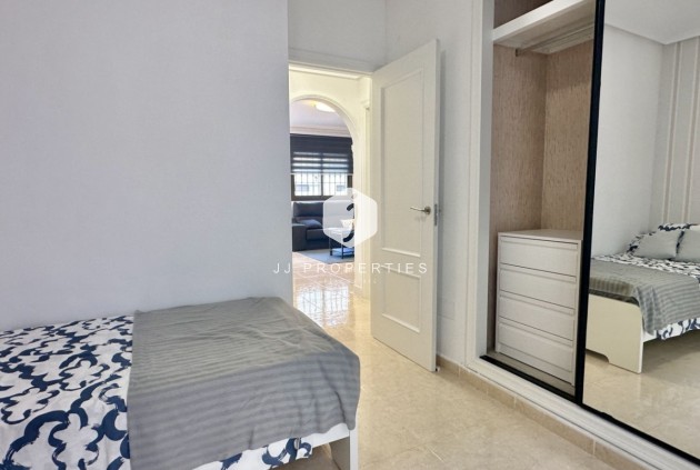 Segunda mano - Chalet -
San Miguel de Salinas - Inland