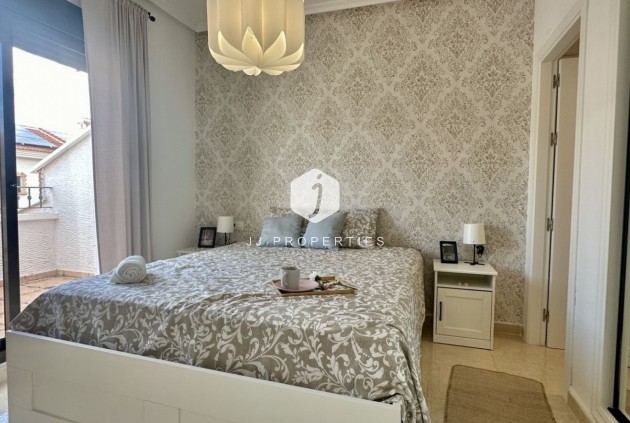 Segunda mano - Chalet -
San Miguel de Salinas - Inland