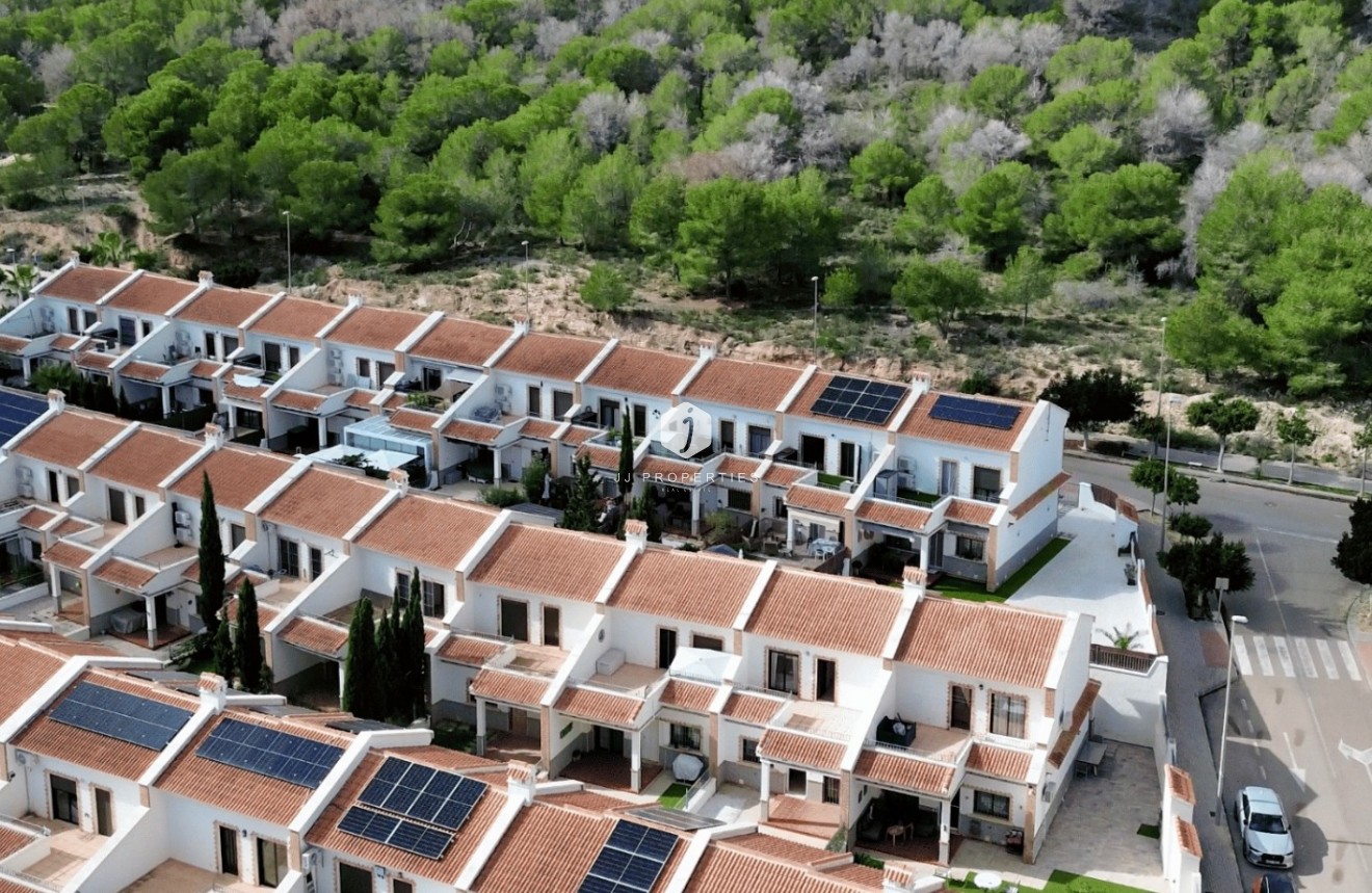 Segunda mano - Chalet -
San Miguel de Salinas - Inland