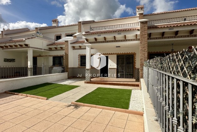 Segunda mano - Chalet -
San Miguel de Salinas - Inland