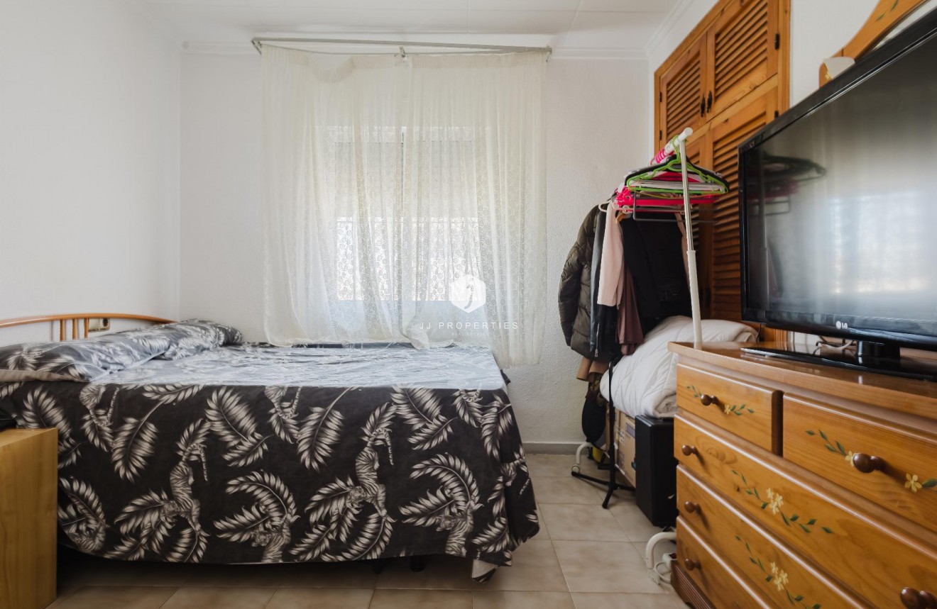 D'occasion - Villa -
Torrevieja - Costa Blanca