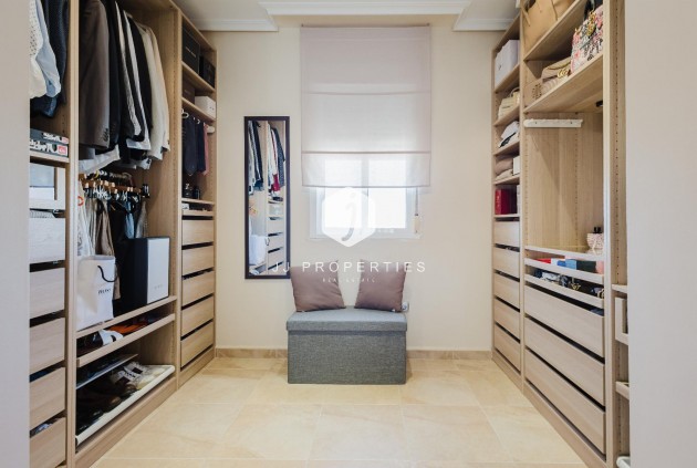 D'occasion - Villa -
Torrevieja - Costa Blanca