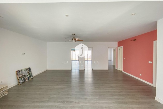 D'occasion - Villa -
Torrevieja - Costa Blanca