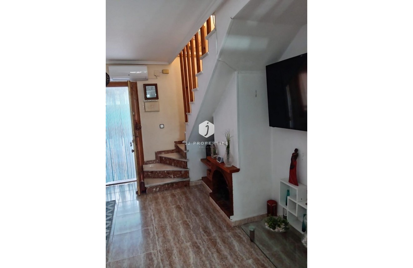 Segunda mano - Chalet -
Torrevieja - Costa Blanca