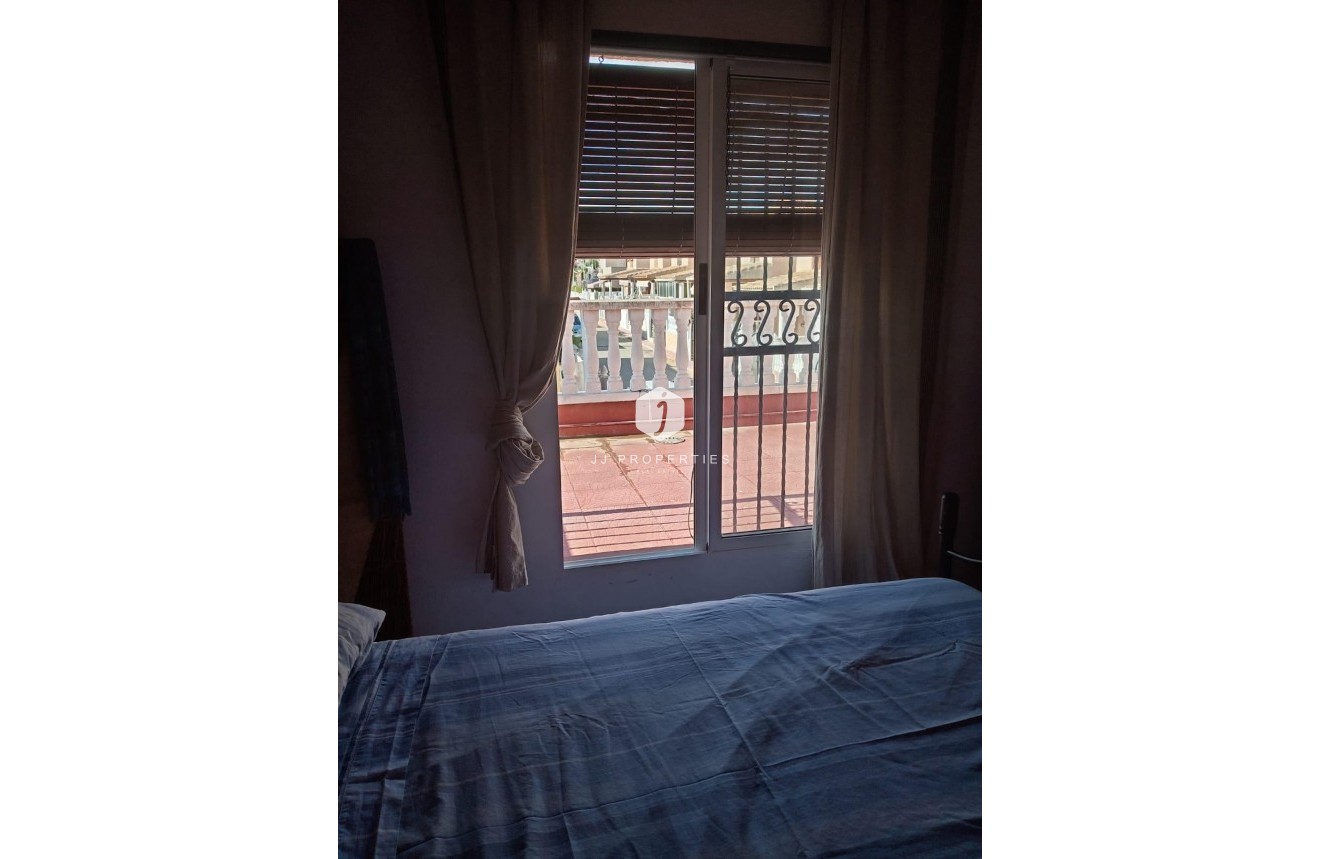 Segunda mano - Chalet -
Torrevieja - Costa Blanca