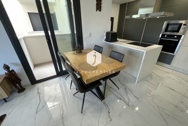 Aus zweiter Hand - Wohnung -
Los Altos - Costa Blanca