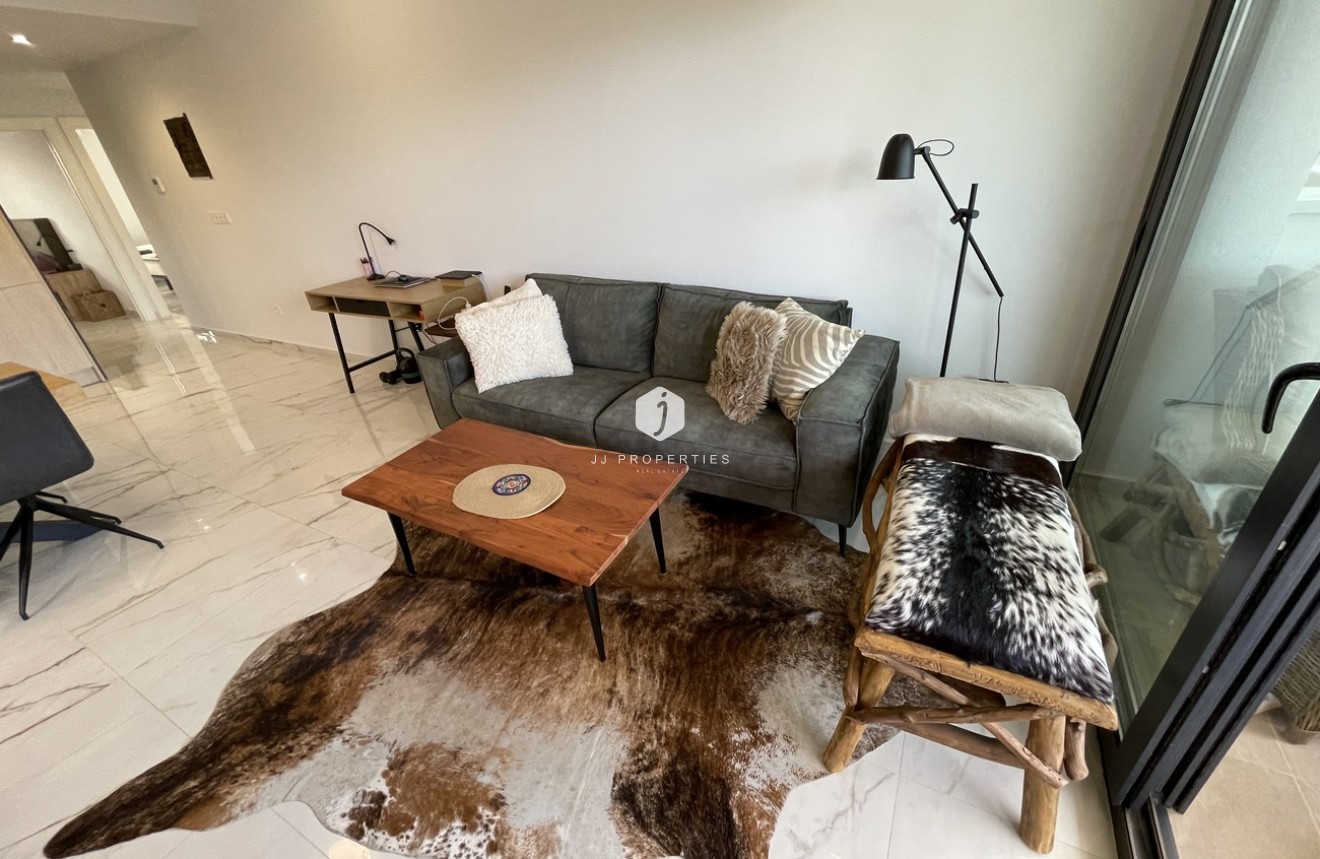 Aus zweiter Hand - Wohnung -
Los Altos - Costa Blanca