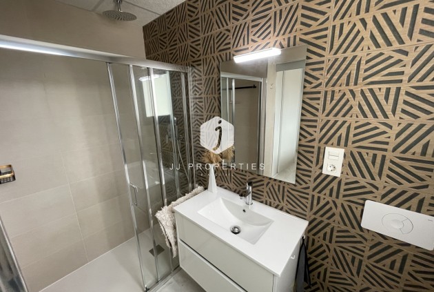 Aus zweiter Hand - Wohnung -
Los Altos - Costa Blanca