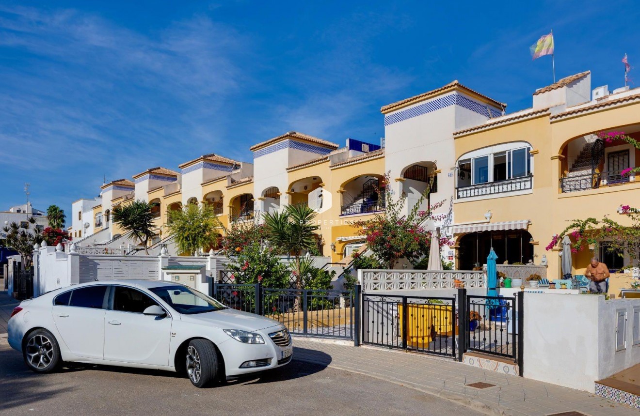 D'occasion - Bungalow -
Orihuela Costa - Los Altos