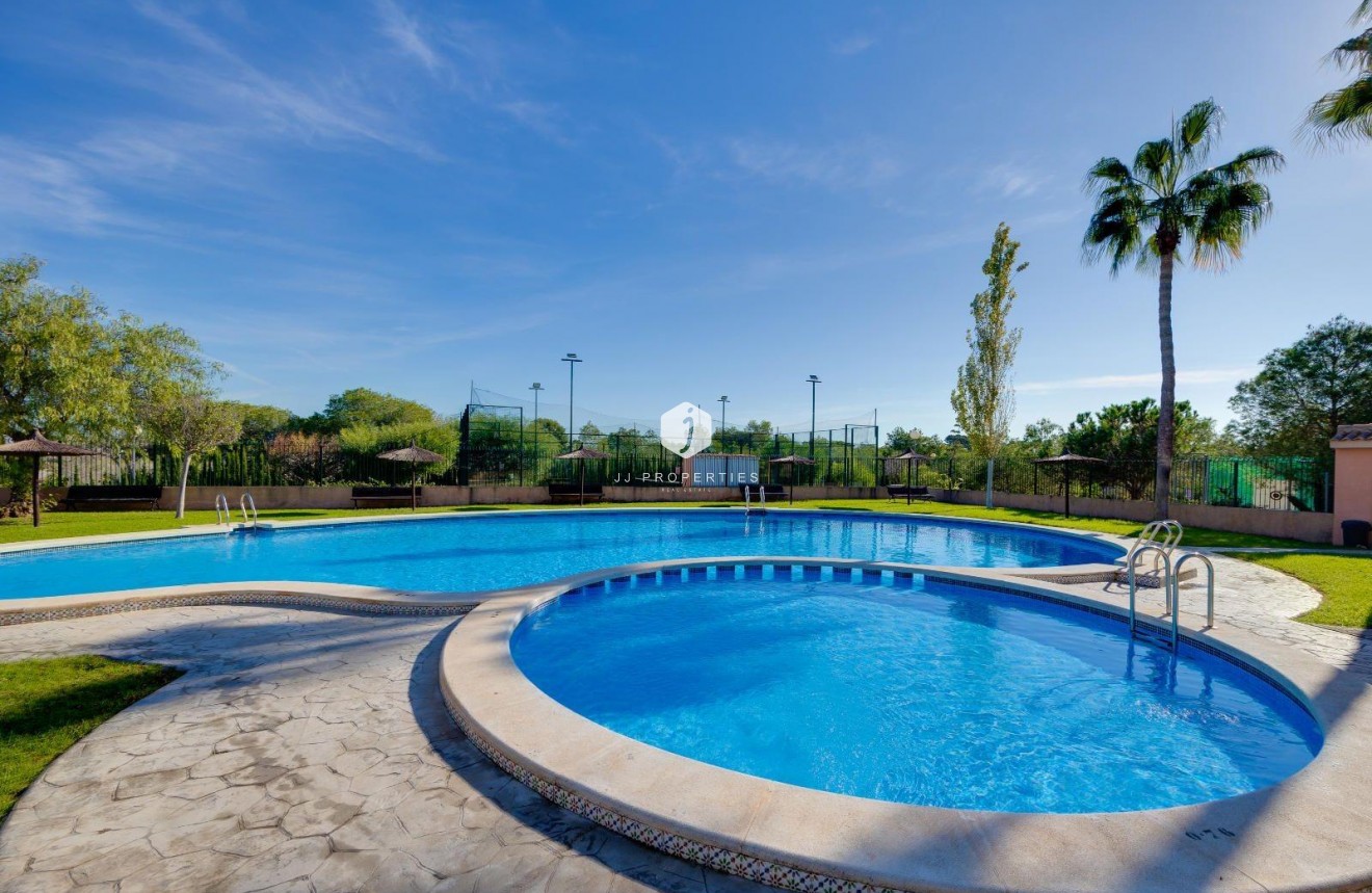 D'occasion - Bungalow -
Orihuela Costa - Los Altos