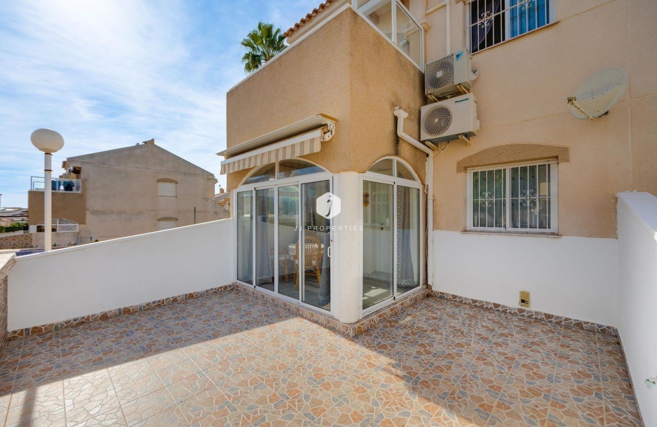 Segunda mano - Bungalow -
Torrevieja - Aguas Nuevas 2