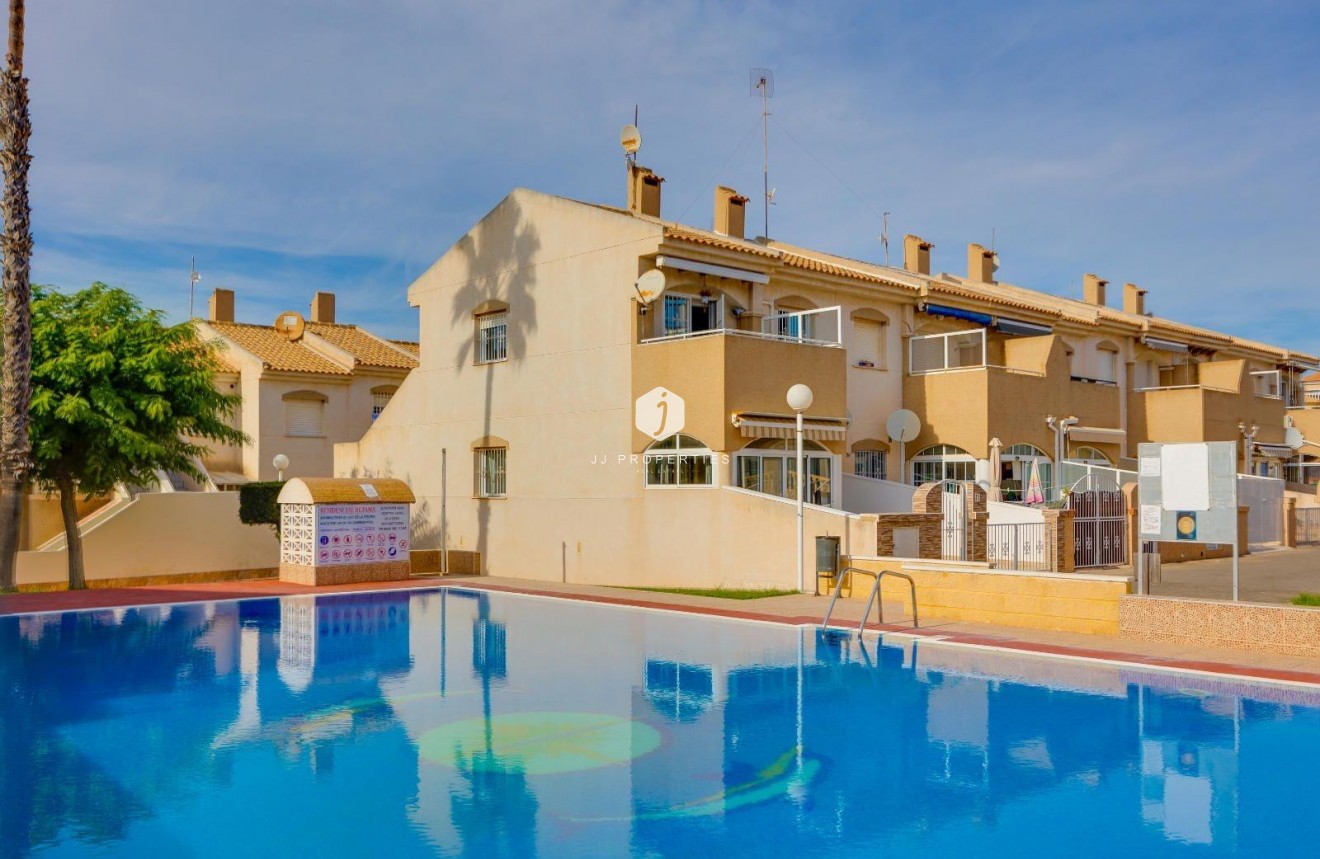 Segunda mano - Bungalow -
Torrevieja - Aguas Nuevas 2