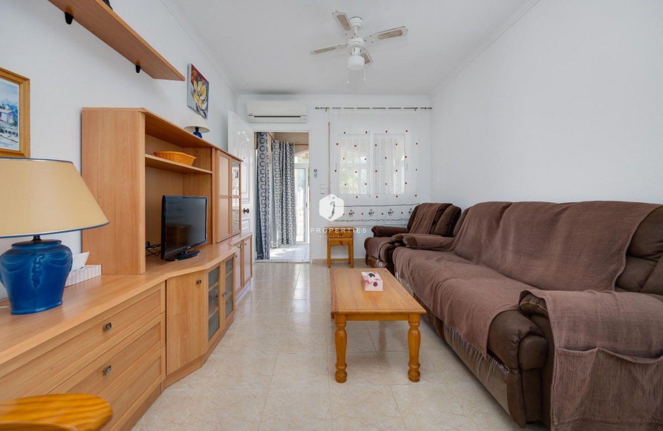 Segunda mano - Bungalow -
Torrevieja - Aguas Nuevas 2