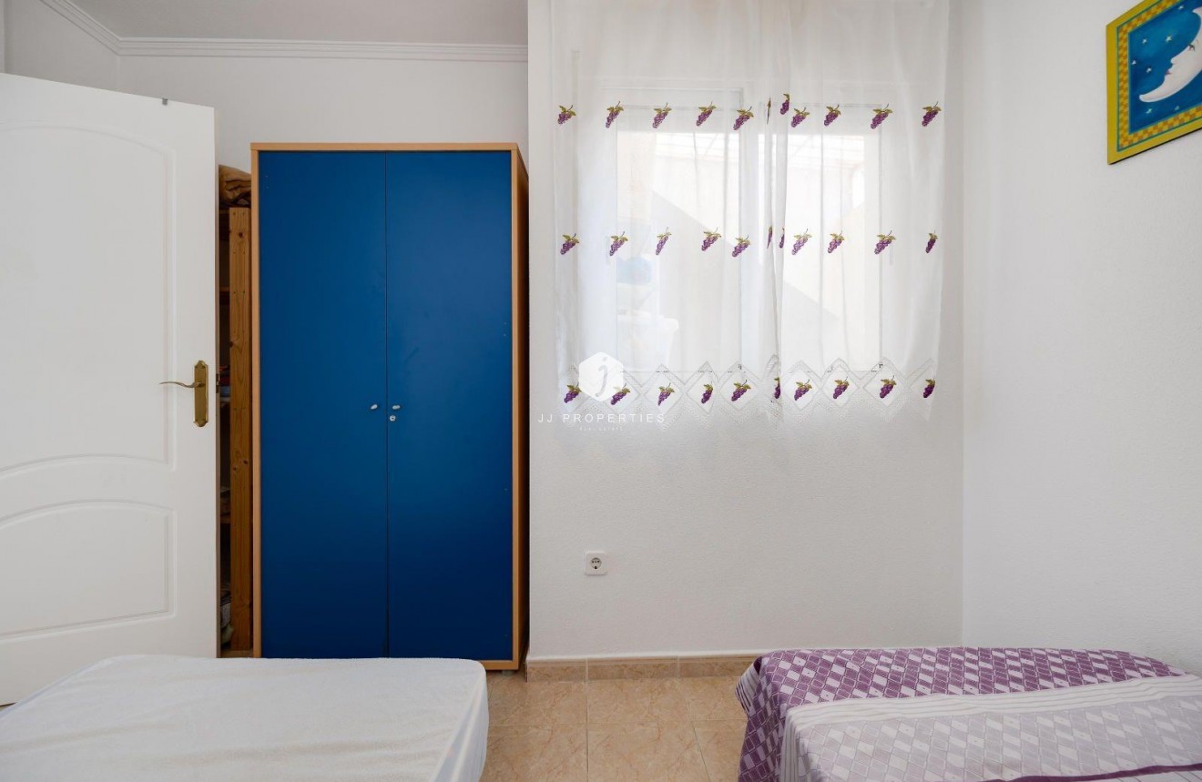 Segunda mano - Bungalow -
Torrevieja - Aguas Nuevas 2