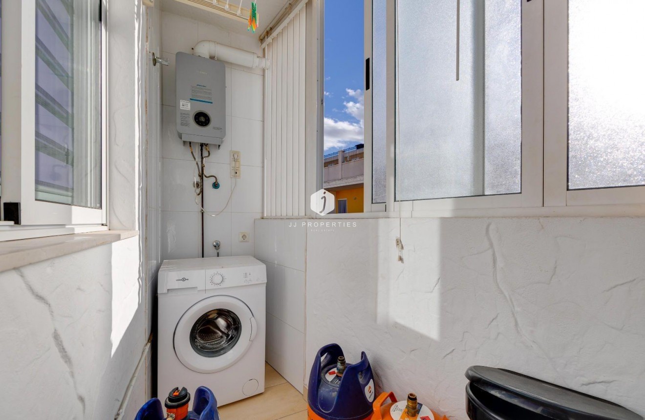 Resale - Penthouse -
Almoradí - Parque De La U