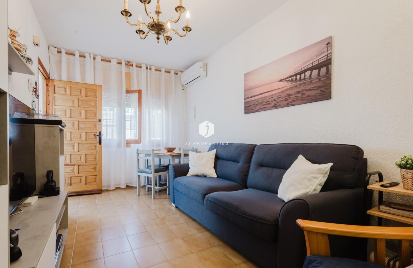 D'occasion - Bungalow -
Torrevieja - Costa Blanca