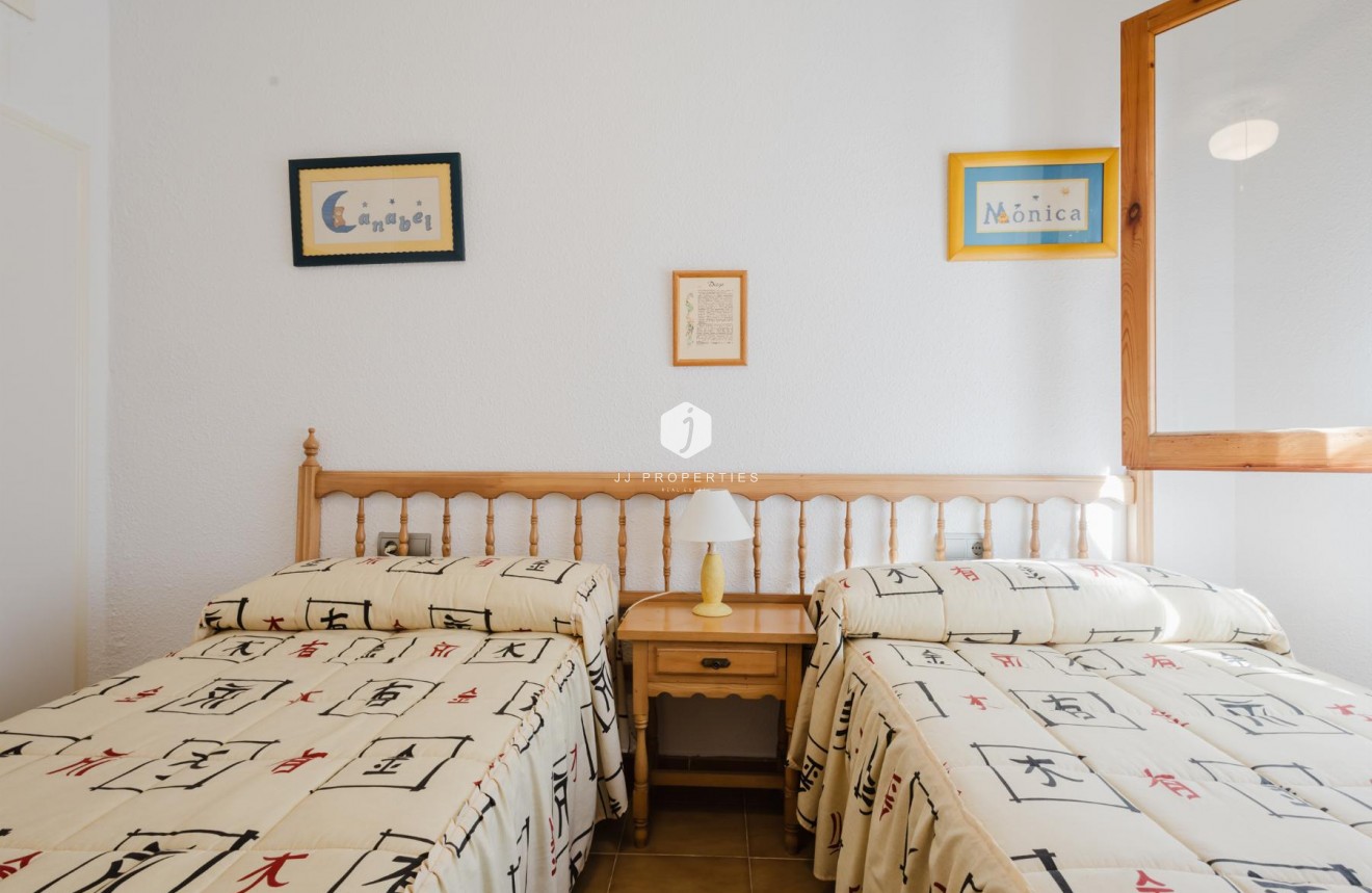 D'occasion - Bungalow -
Torrevieja - Costa Blanca