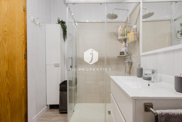 D'occasion - Bungalow -
Torrevieja - Costa Blanca