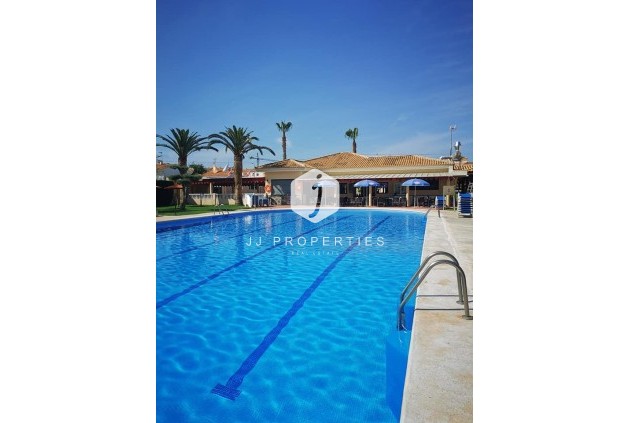 D'occasion - Bungalow -
Torrevieja - Costa Blanca