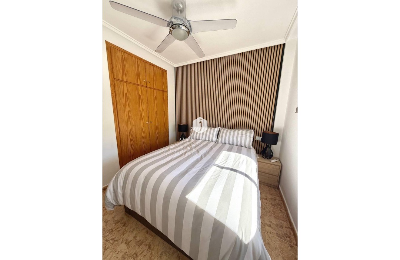 D'occasion - Bungalow -
Orihuela Costa - Rocio Del Mar
