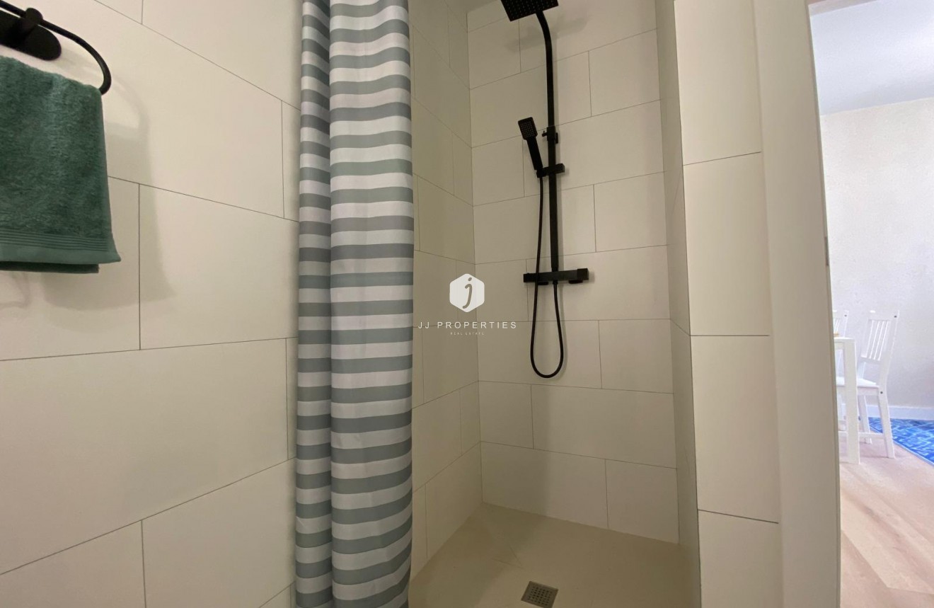 Segunda mano - Chalet -
Torrevieja - Costa Blanca