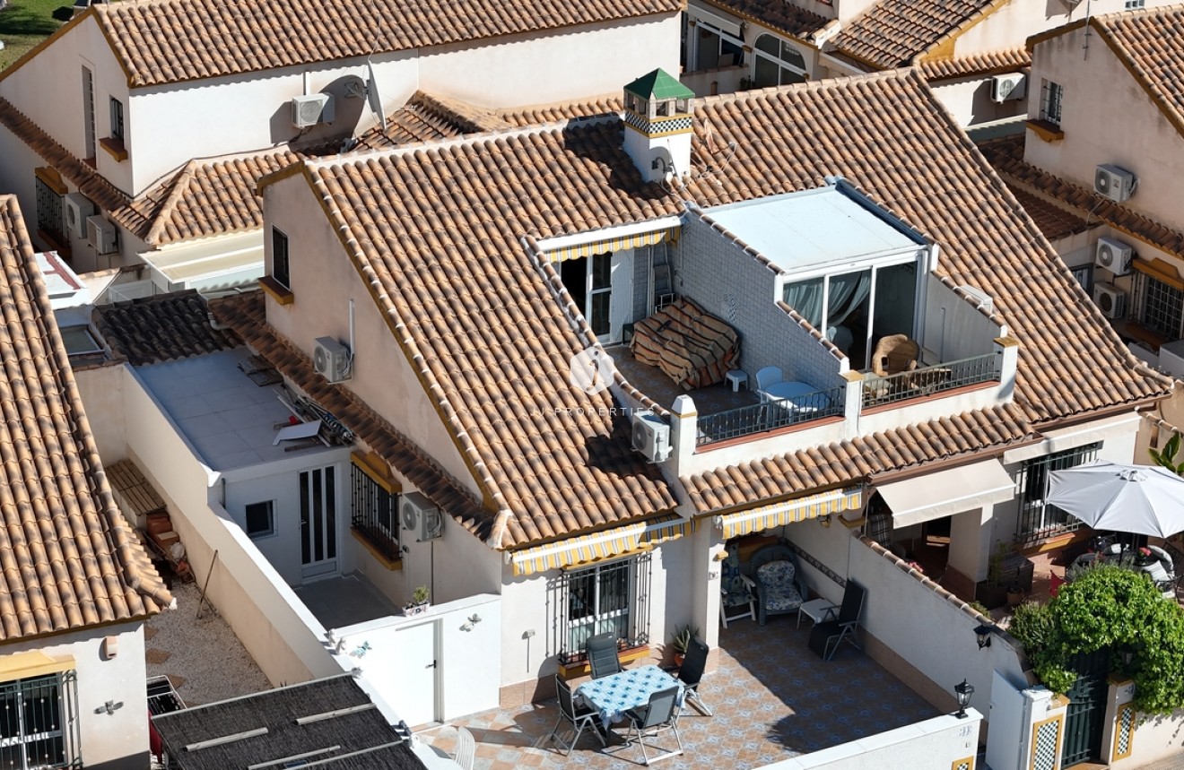 D'occasion - Bungalow -
La Zenia - Costa Blanca