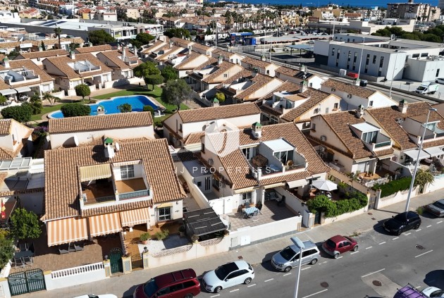 D'occasion - Bungalow -
La Zenia - Costa Blanca