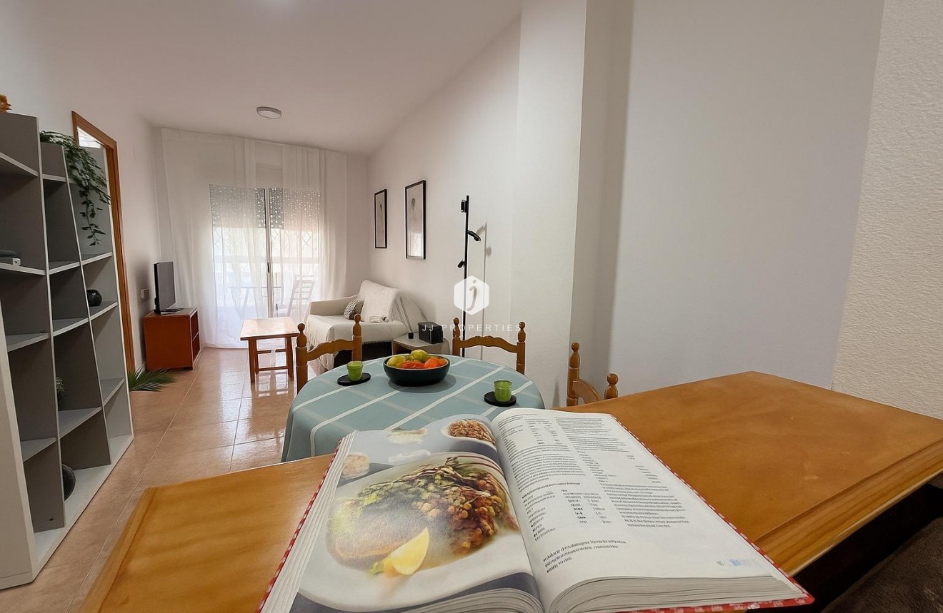 Aus zweiter Hand - Wohnung -
Torrevieja - Habaneras