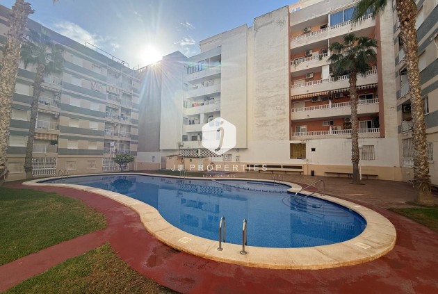 Segunda mano - Apartamento / piso -
Torrevieja - Habaneras