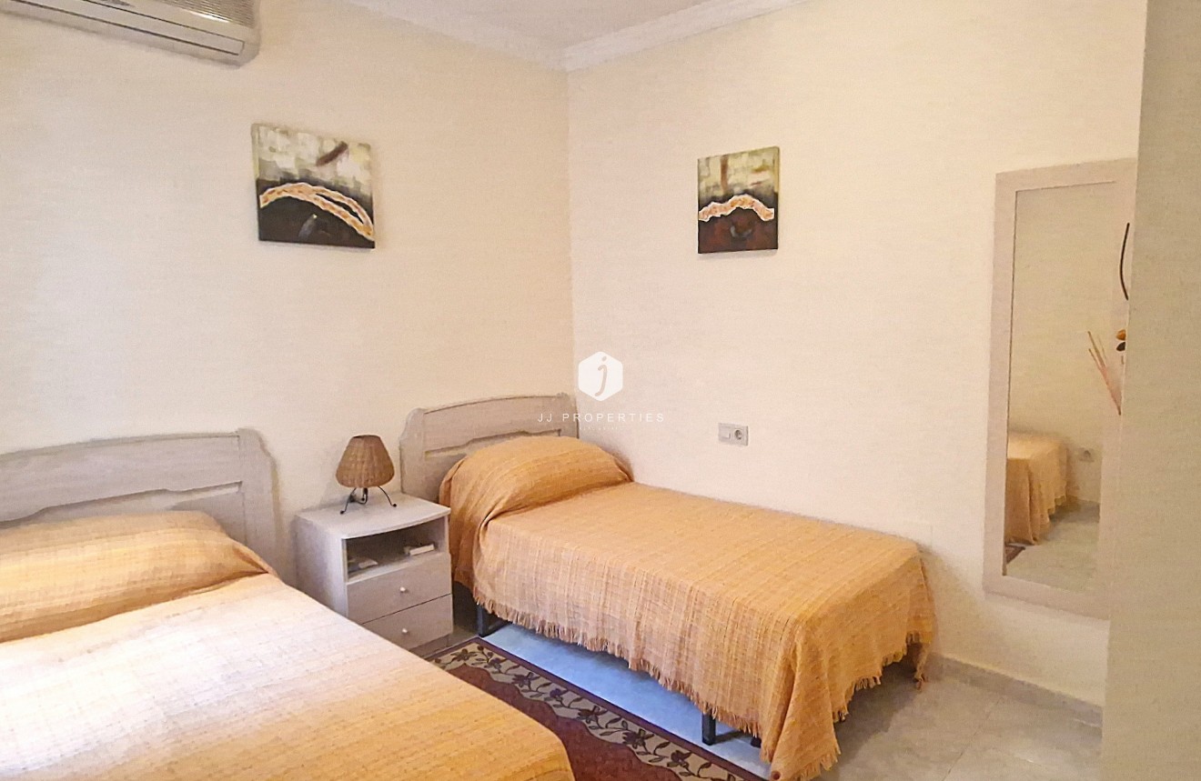 D'occasion - Chalet -
Orihuela Costa - Costa Blanca