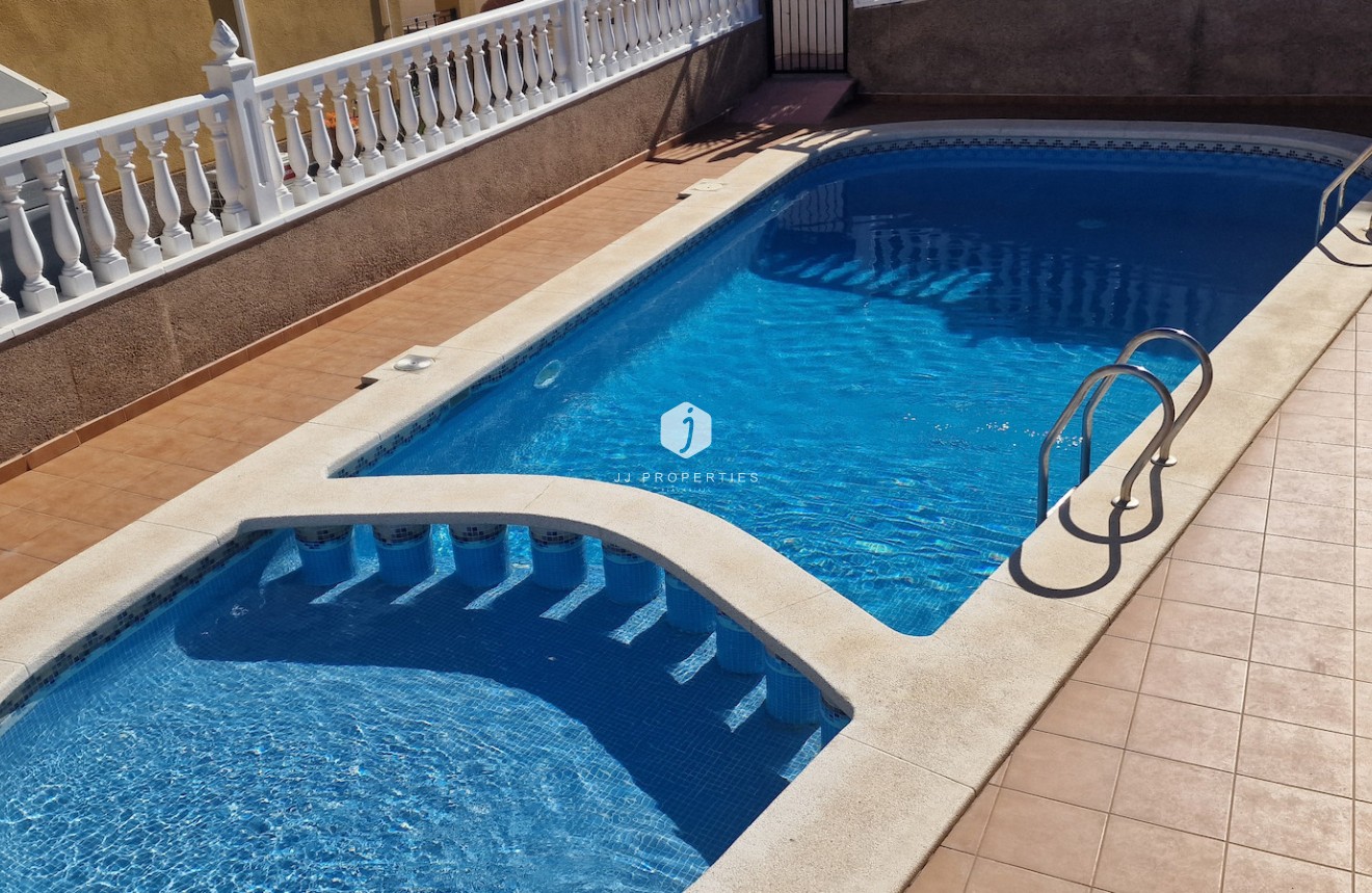 D'occasion - Chalet -
Orihuela Costa - Costa Blanca