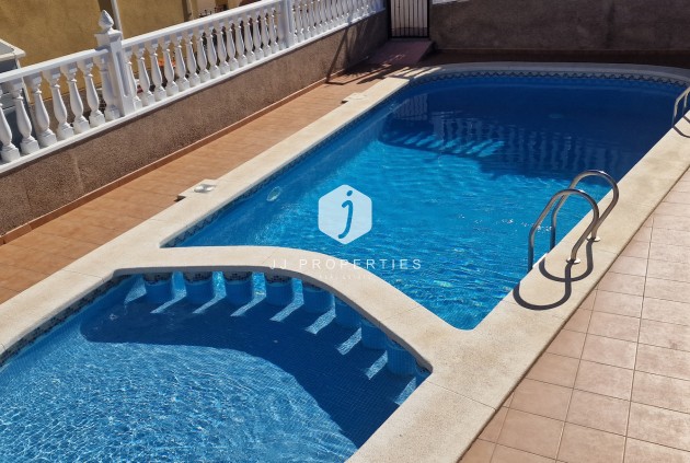 D'occasion - Chalet -
Orihuela Costa - Costa Blanca