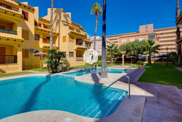 Resale - Apartment / flat -
Torrevieja - La Mata