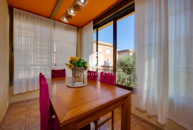 Resale - Apartment / flat -
Torrevieja - La Mata