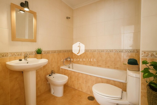 Segunda mano - Apartamento / piso -
Torrevieja - Playa del Cura