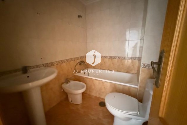 Segunda mano - Apartamento / piso -
Torrevieja - Playa del Cura