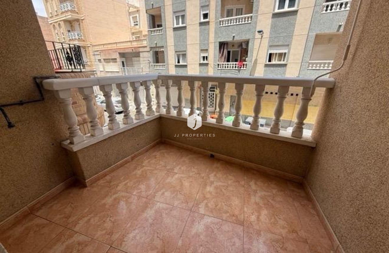 Segunda mano - Apartamento / piso -
Torrevieja - Playa del Cura