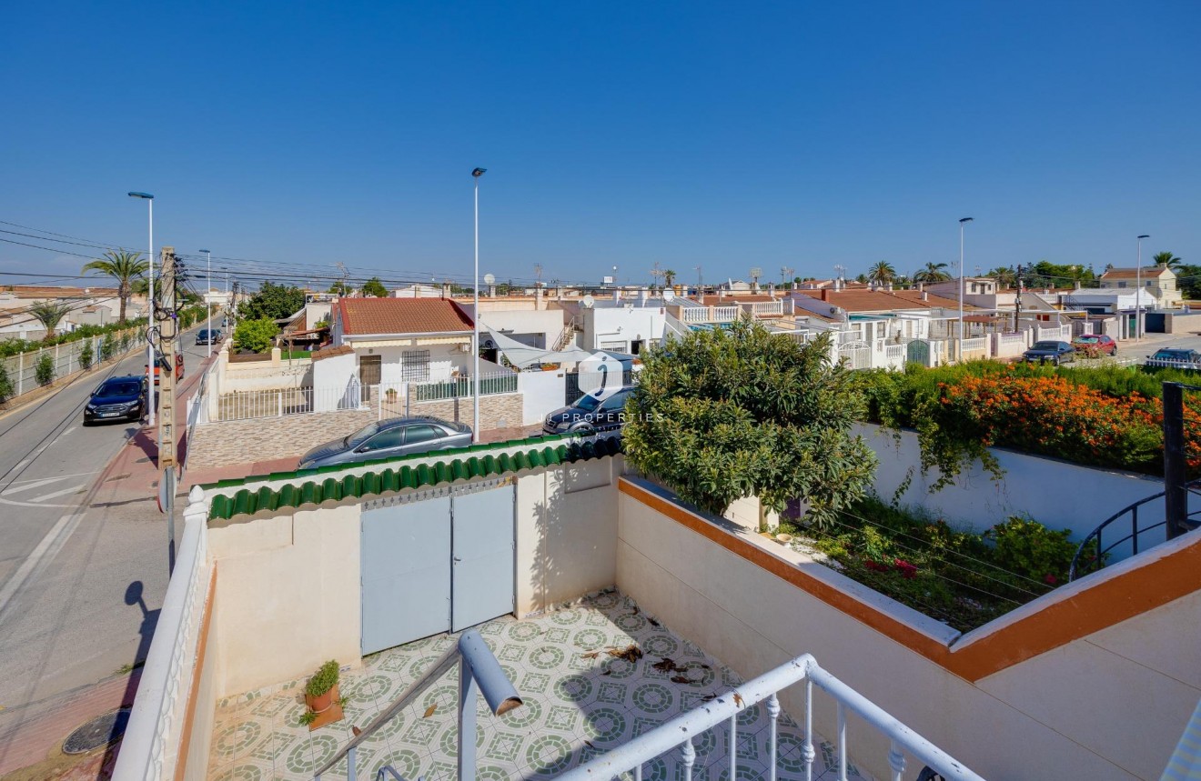 D'occasion - Chalet -
Torrevieja - La Siesta - El Salado - Torreta