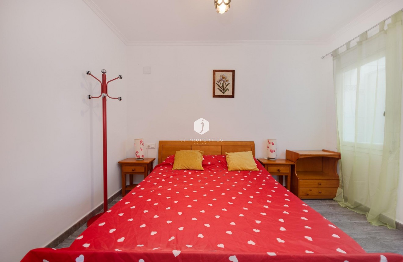 D'occasion - Chalet -
Torrevieja - La Siesta - El Salado - Torreta