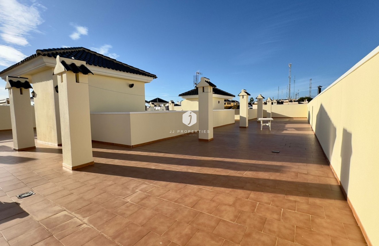 Z drugiej ręki - Mieszkanie w bloku -
Orihuela Costa - Costa Blanca