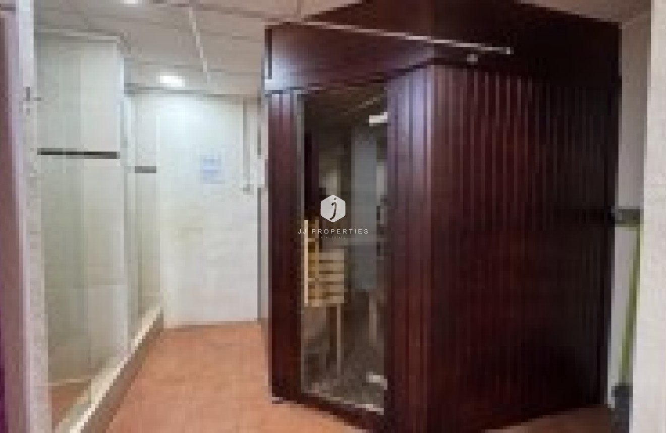 Z drugiej ręki - Mieszkanie w bloku -
Orihuela Costa - Costa Blanca