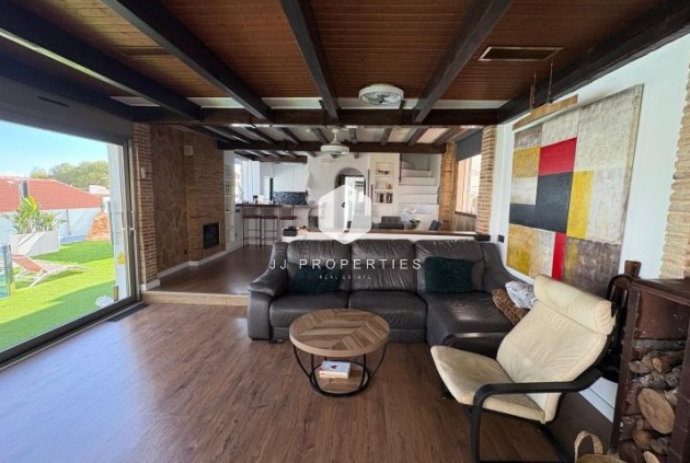 Tweedehands - Villa -
Orihuela Costa - Costa Blanca