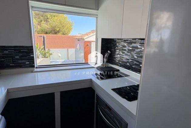 Tweedehands - Villa -
Orihuela Costa - Costa Blanca