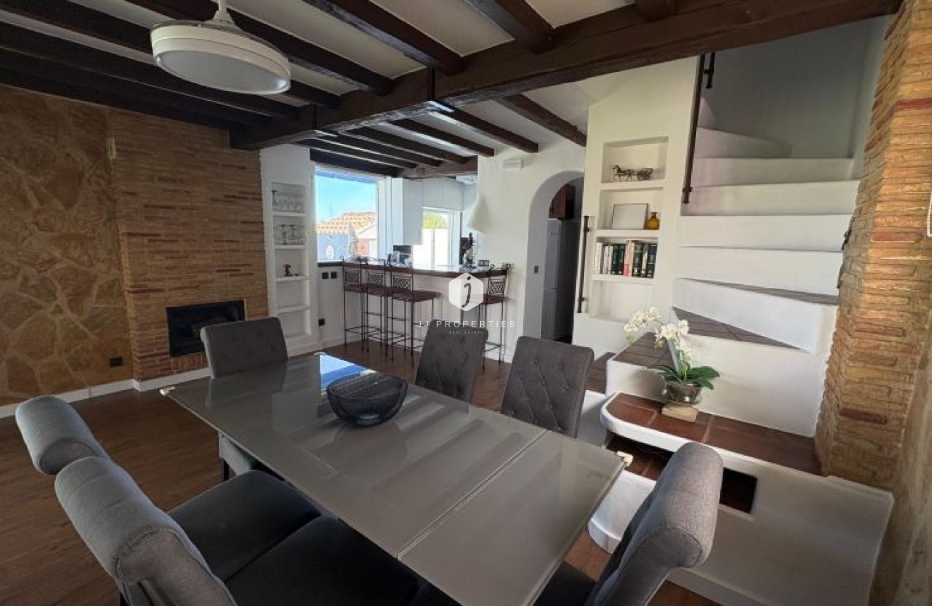 Tweedehands - Villa -
Orihuela Costa - Costa Blanca