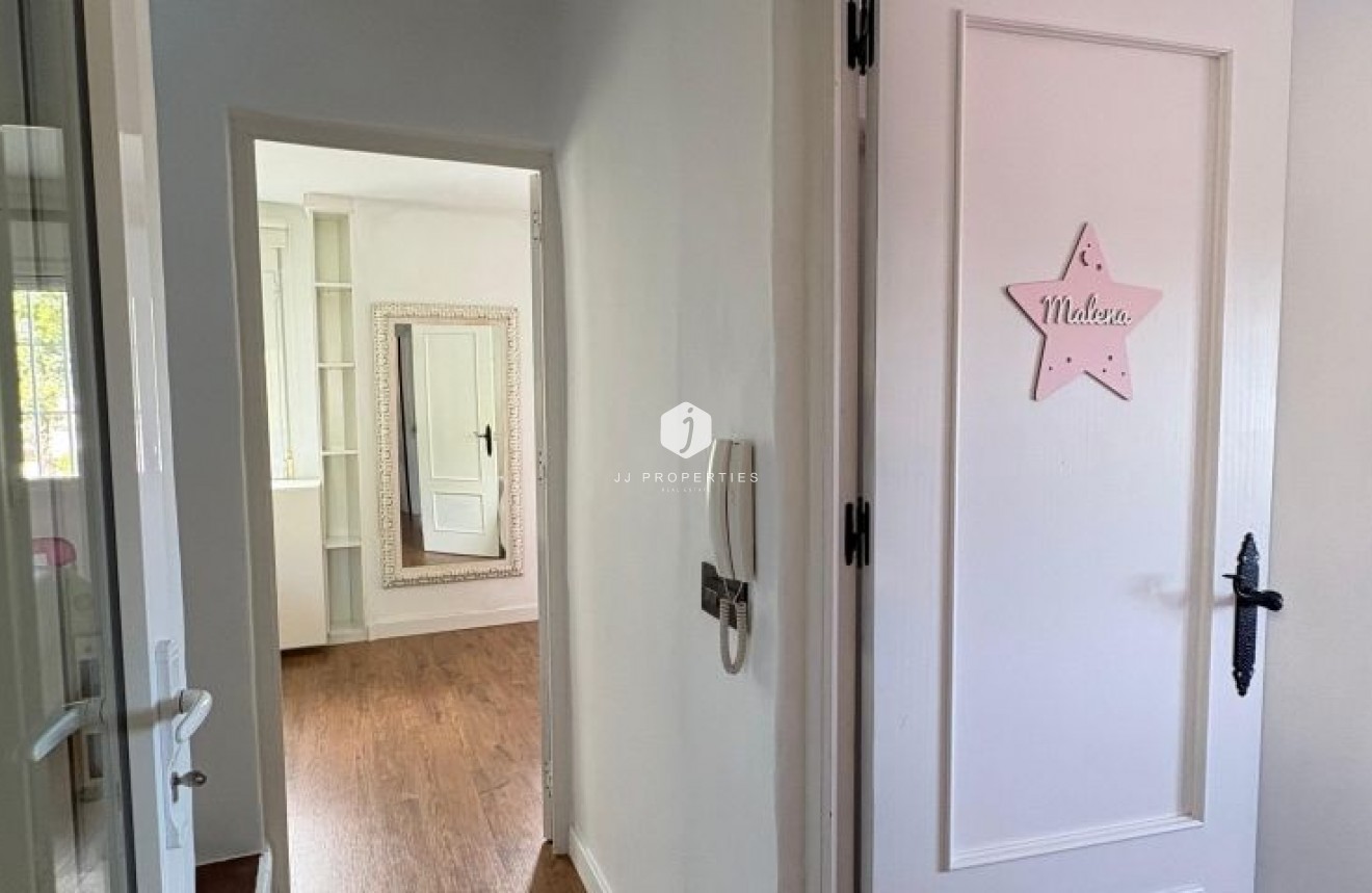 Tweedehands - Villa -
Orihuela Costa - Costa Blanca