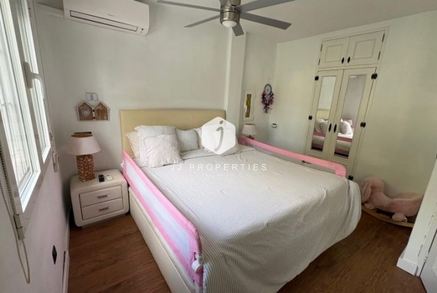 Tweedehands - Villa -
Orihuela Costa - Costa Blanca