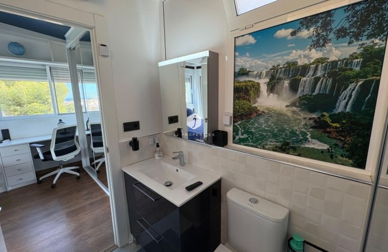 Tweedehands - Villa -
Orihuela Costa - Costa Blanca